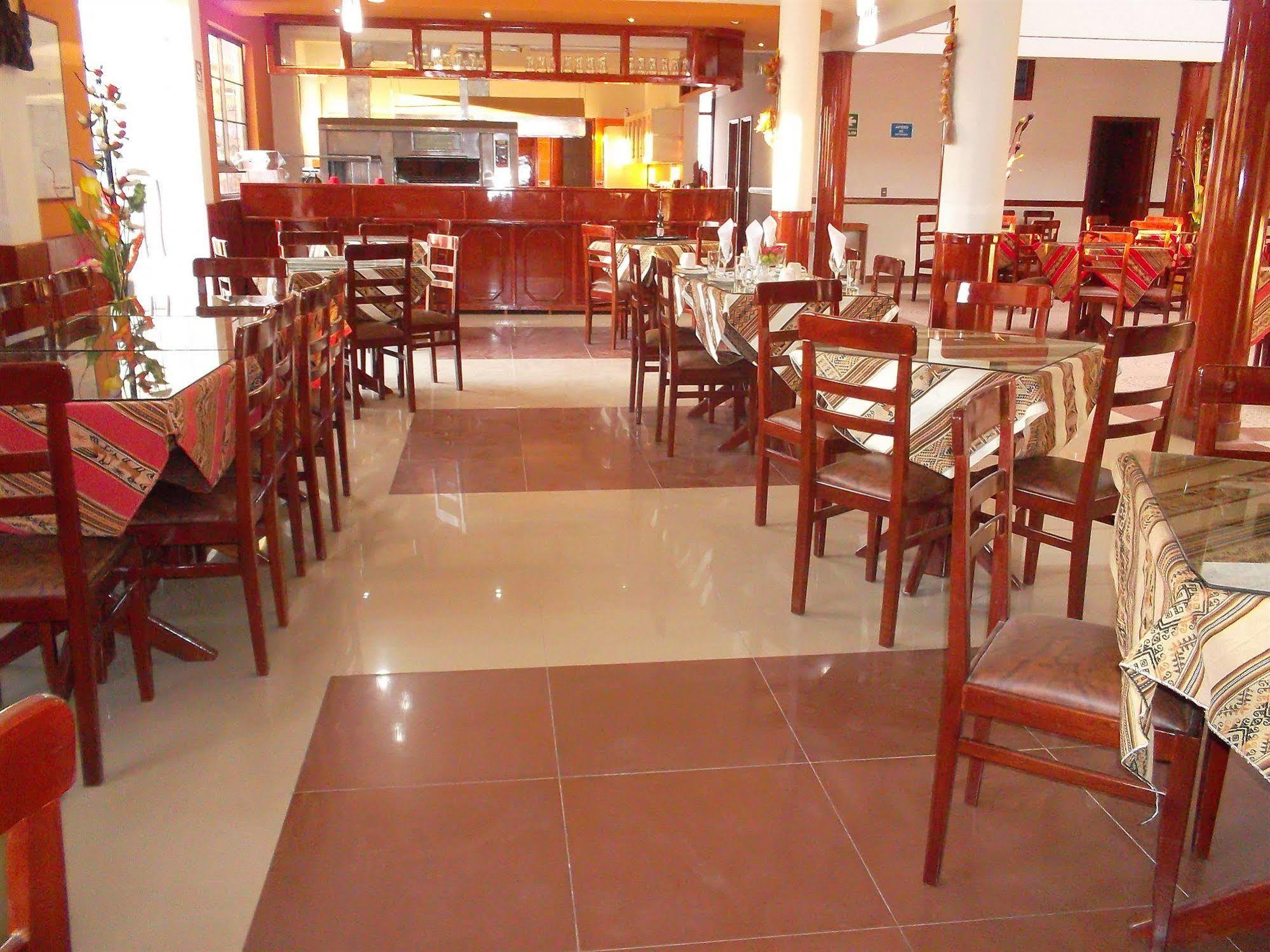 Hotel Tornado 3*
